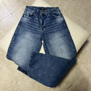 Denim palazo talle 38 — AURA SHOES, Bahía Blanca
