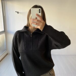 Sweater cuello alto con cierre — Cattley Shoes, Bahía Blanca