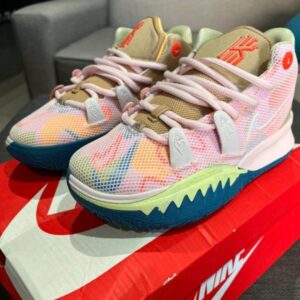 Nike kyrie 7 "1 World 1 people pink" — Zapas Bahía, Bahía Blanca