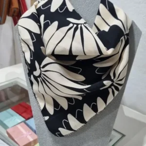 Pañuelos colores 50x50 distintos modelitos — Anacletta Accesorios, Bahía Blanca