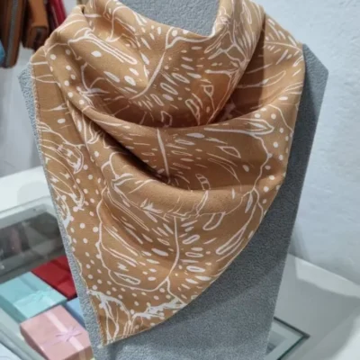 Pañuelos colores 50x50 varios modelos — Anacletta Accesorios, Bahía Blanca