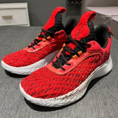 Under Armour Curry 9 "Elmo" — Zapas Bahía, Bahía Blanca
