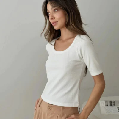 REMERA WILD LIVIN — Mitica Showroom, Bahía Blanca
