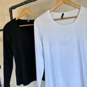 CAMISETA TAMARA TERMICA — Mitica Showroom, Bahía Blanca