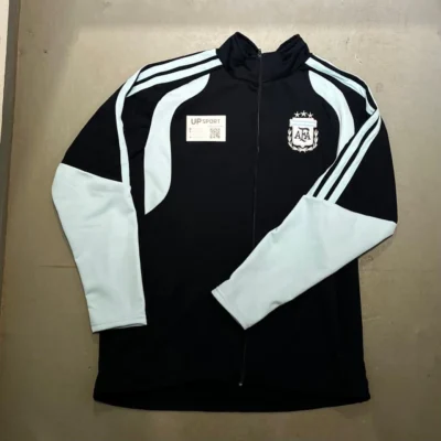 Campera AFA azul oscura Mundial 2026 talle especial — Upsport Bahía, Bahía Blanca