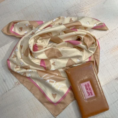 Pañuelo Oreiro 19195 - Beige — Casa Blanca Showroom, Bahía Blanca
